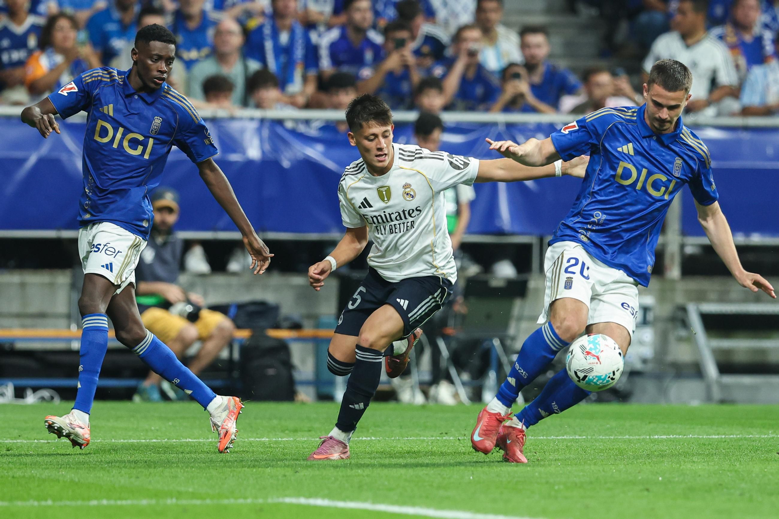 Las fotos del Oviedo - Real Madrid