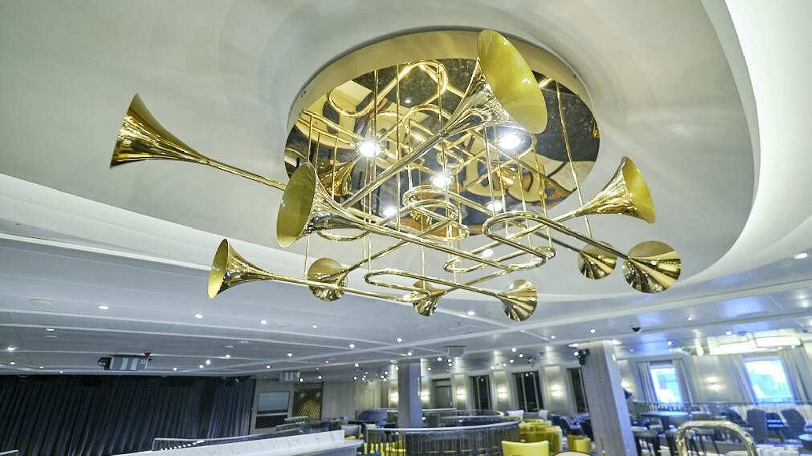 Interior del buque Sky Princess