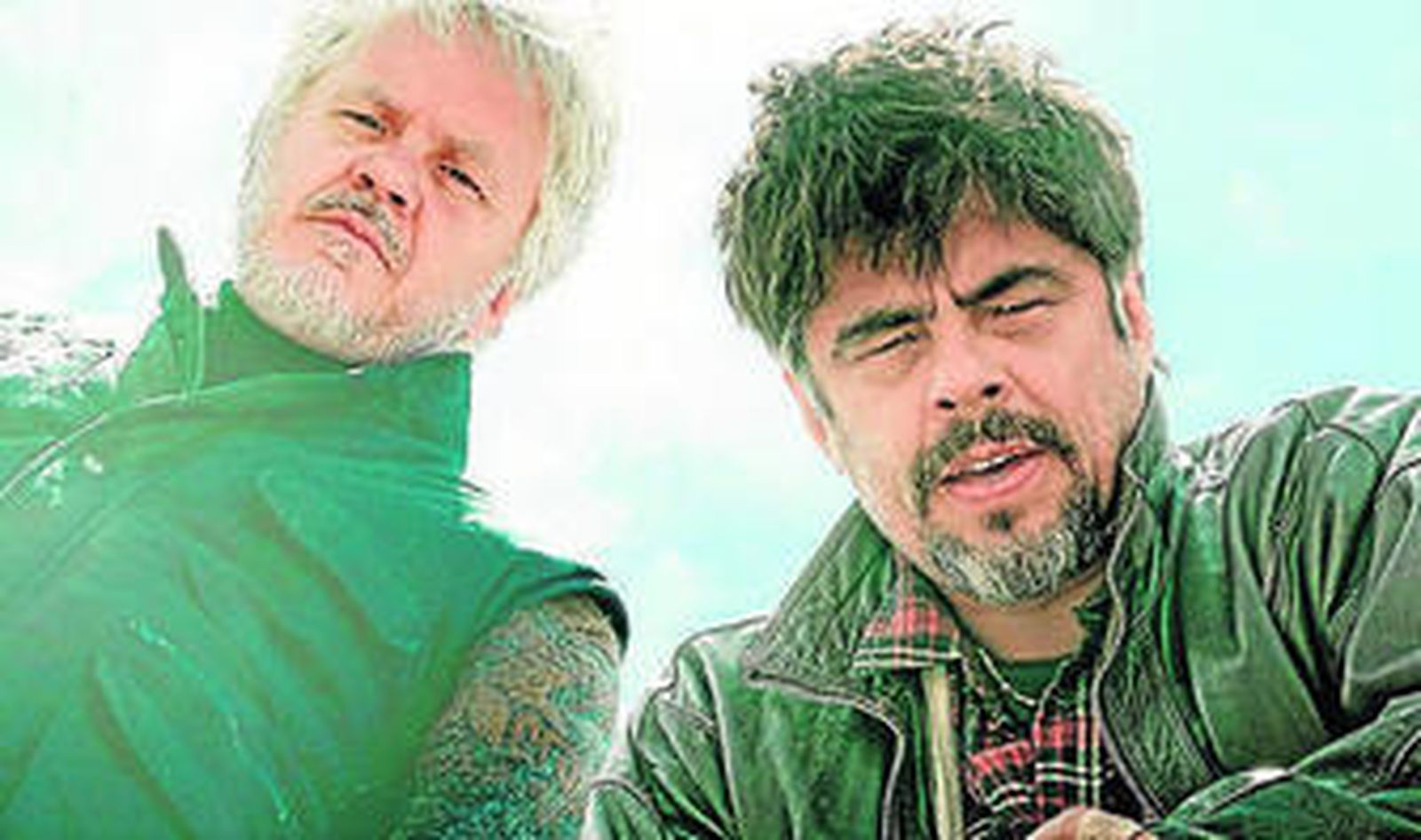 Tim Robbins y Benicio del Toro protagonizan el filme.