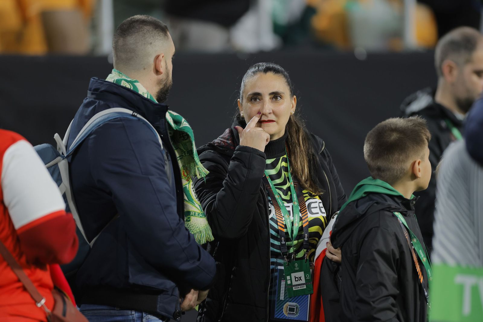 Buscate en las fotos del Betis - Feyenoord