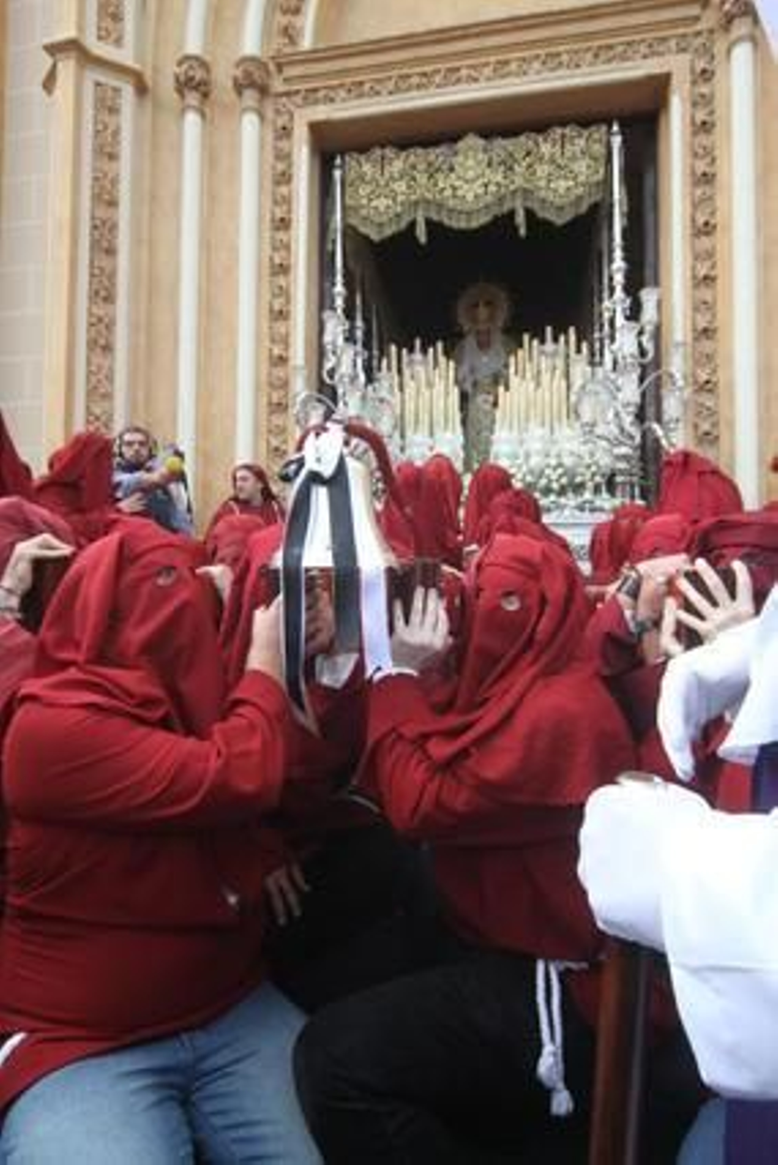 Salud.

Foto: Punto Press