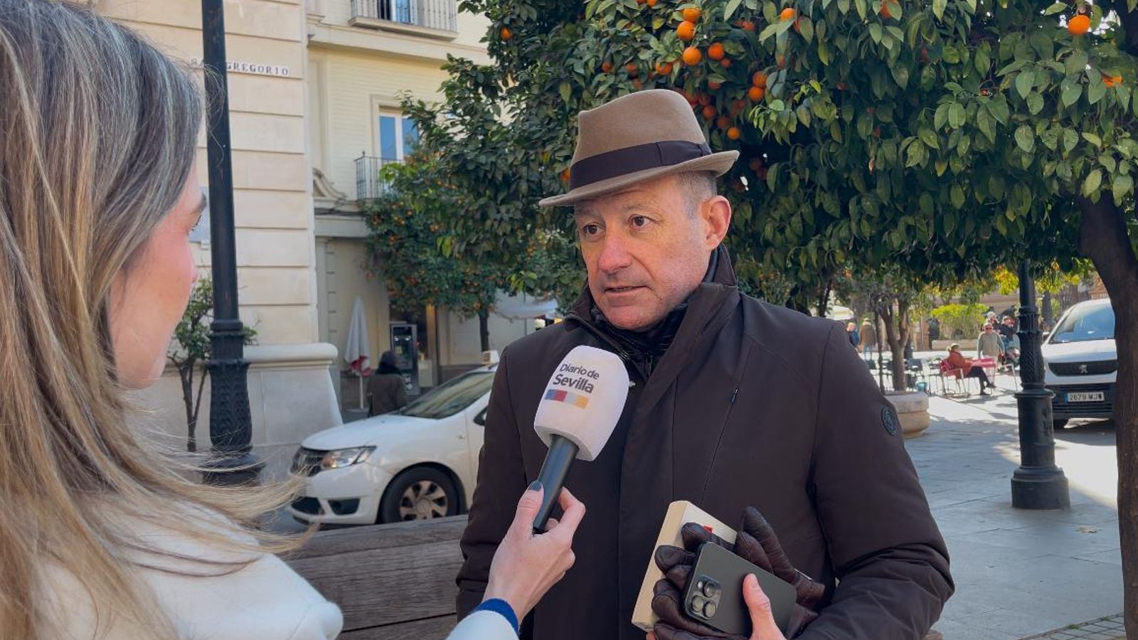 Juan Antonio Tena, ginecólogo