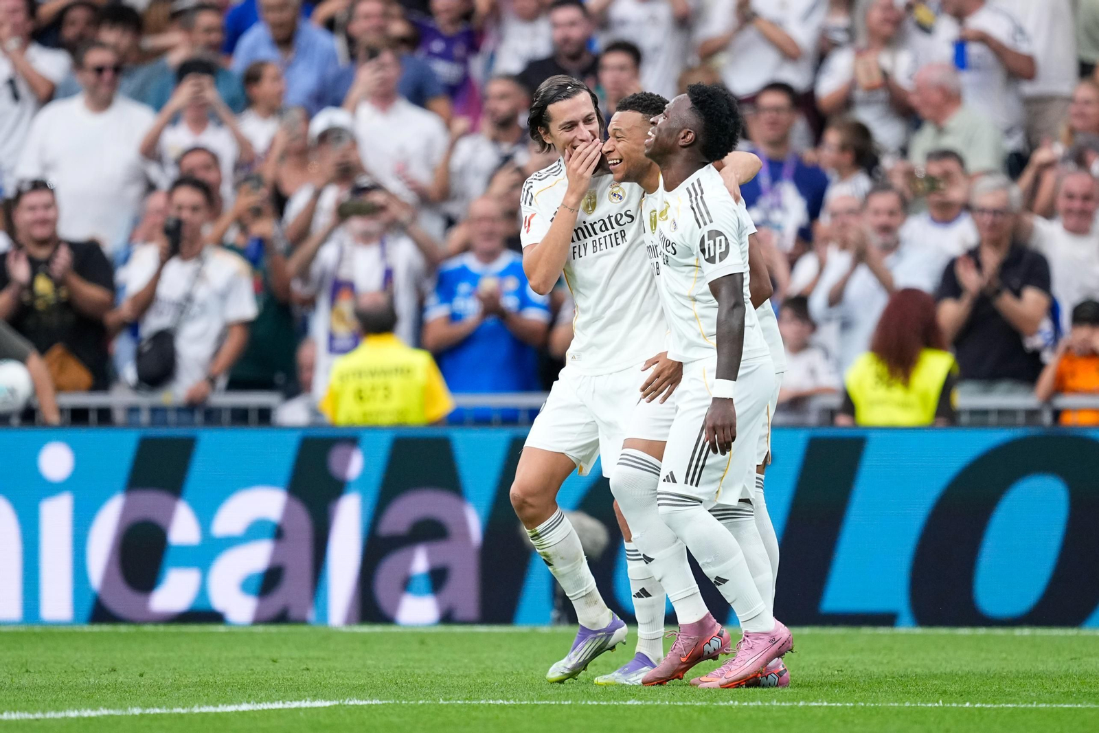 EuropaPress_6969895_Kylian_Mbappe_of_Real_Madrid_CF_celebrates_a_goal_.jpg