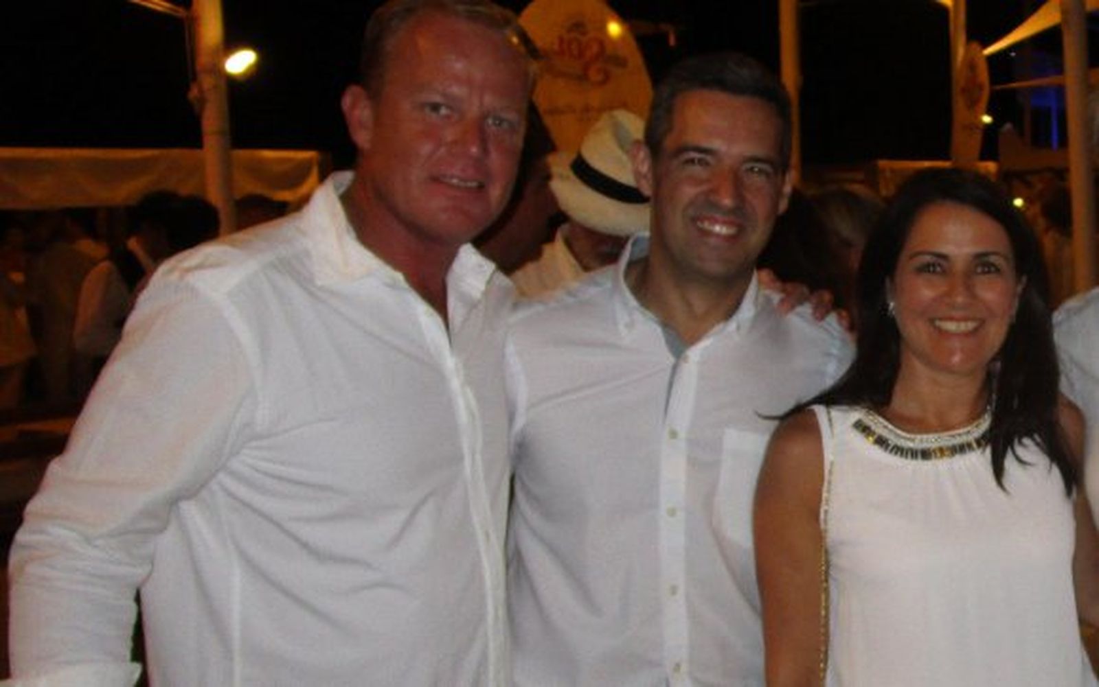 Stephan de Clerck, el alcalde de Rota  Javier Ruiz Arana y Elda Pacheco.

Foto: Ignacio Casas de Ciria