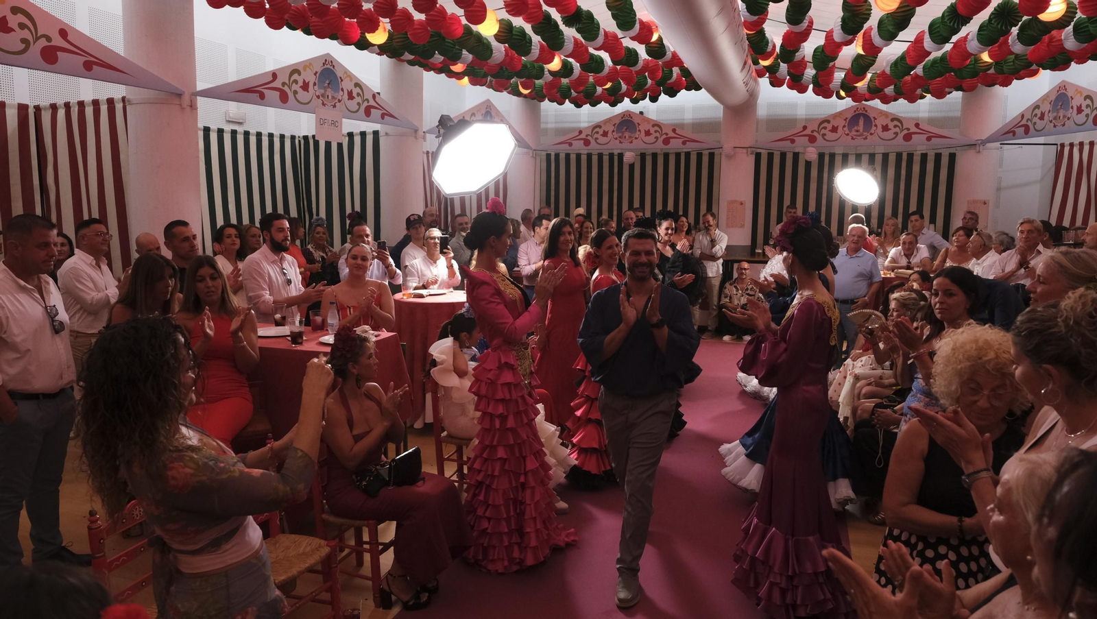 Así viven los almerienses el primer sábado de la Feria del Mediodía