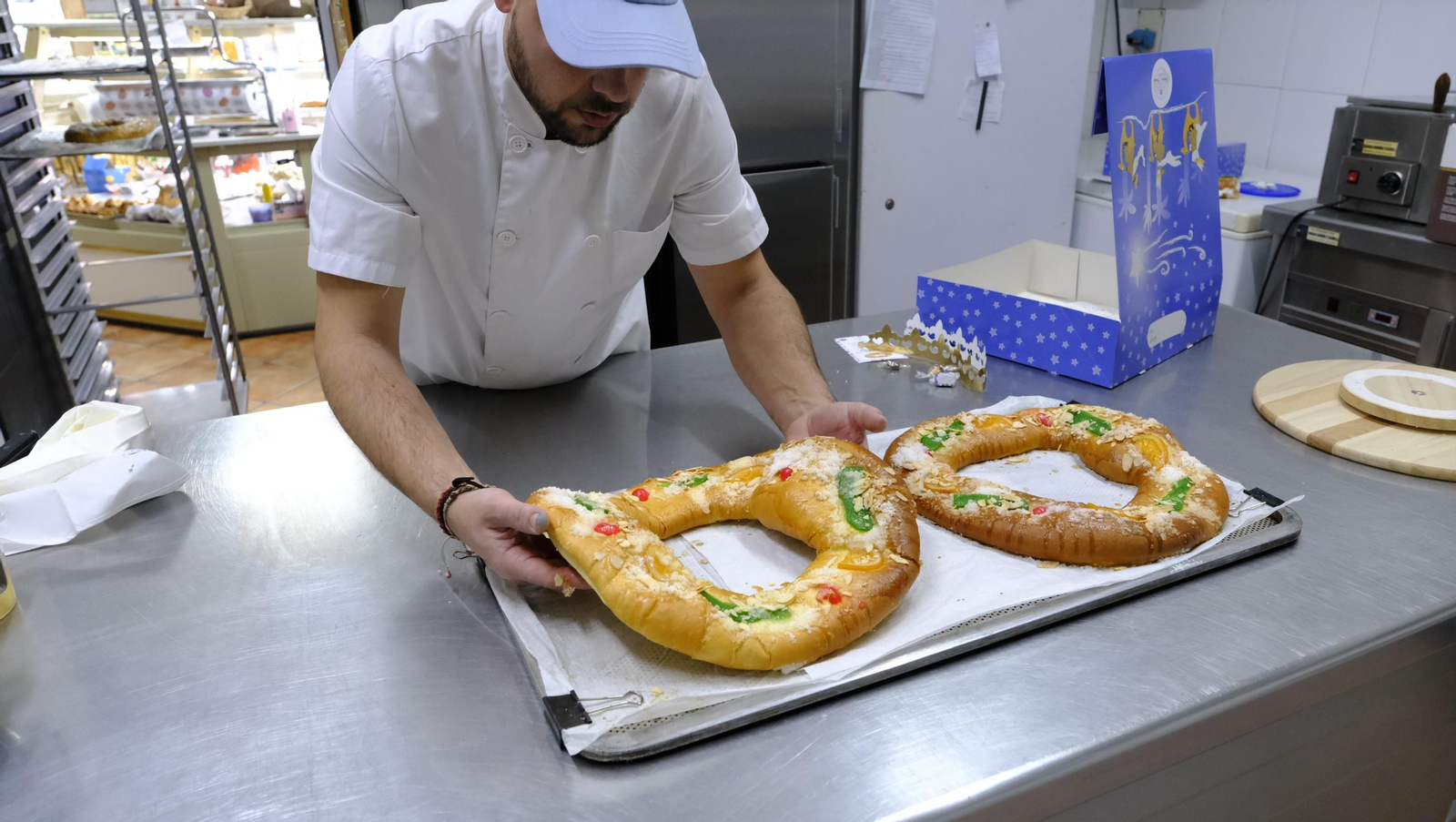 Fotogalería del roscón de reyes en Pastelería Yemadi, en Almería