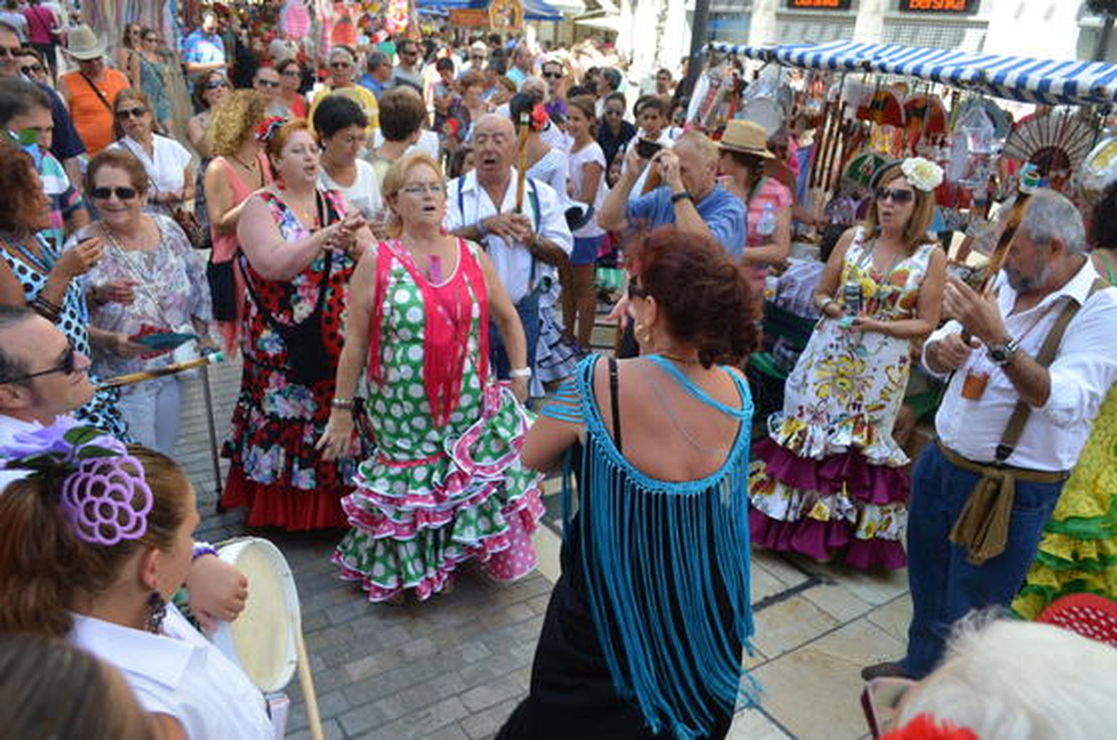 Jolgorio en el Real y en el centro

Foto: Marta González / Javier Albiñana