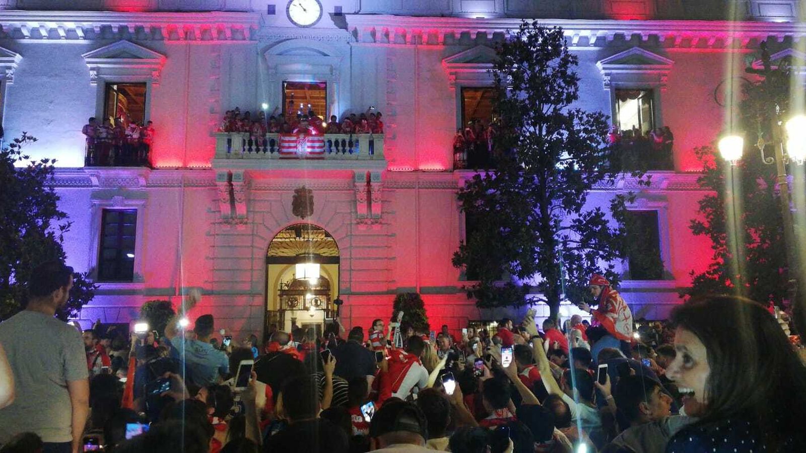Colofón a la fiesta en la Plaza del Carmen