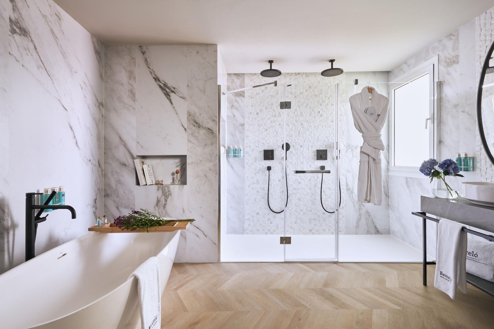 En pleno centro de Granada, Barceló Carmen Granada brinda el baño ideal para un selfcare completo.