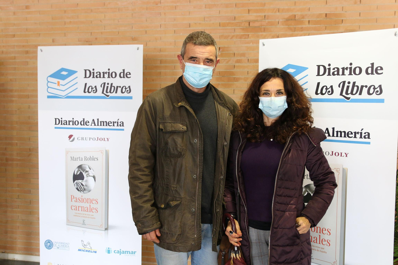 Fotogalería Diario de los Libros, con Marta Robles y su obra 'Pasiones carnales'