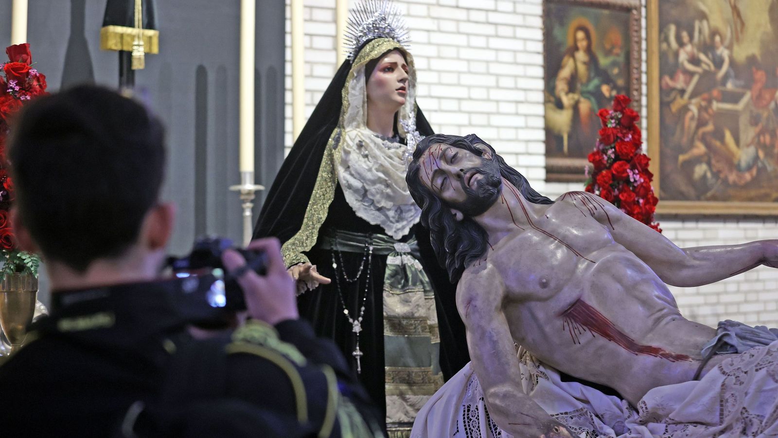 Las imágenes del Miércoles de Ceniza en Jerez: Veneraciones en San Miguel, San Lucas, San Francisco y Capuchinos