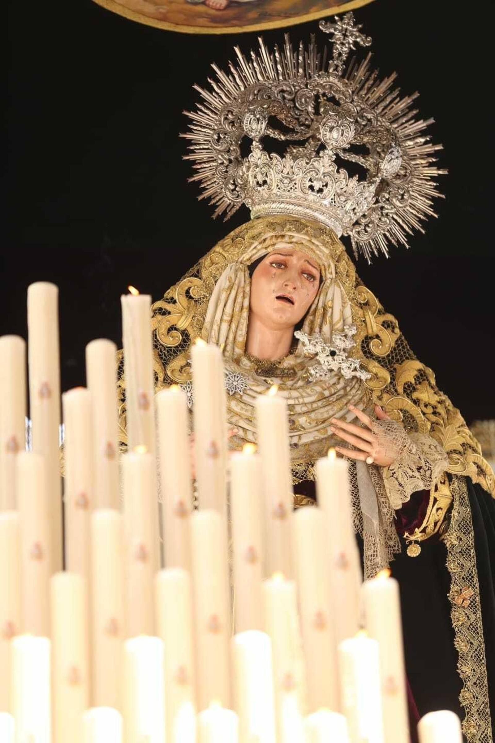 Las fotos de Crucifixión en el Lunes Santo en Málaga