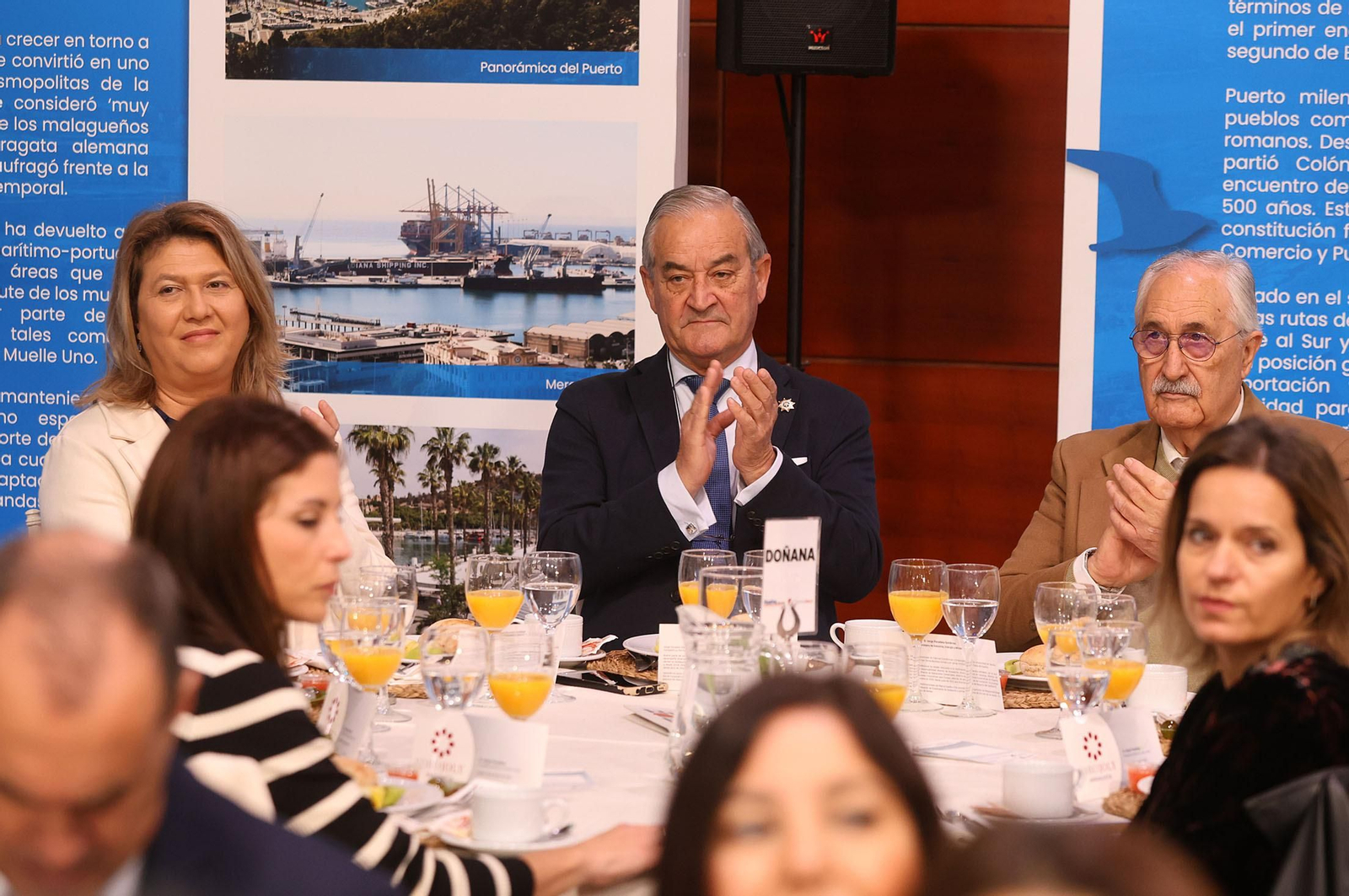 Imágenes del desayuno-coloquio con Jorge Paradela en el Foro Joly Andalucía celebrado en Huelva