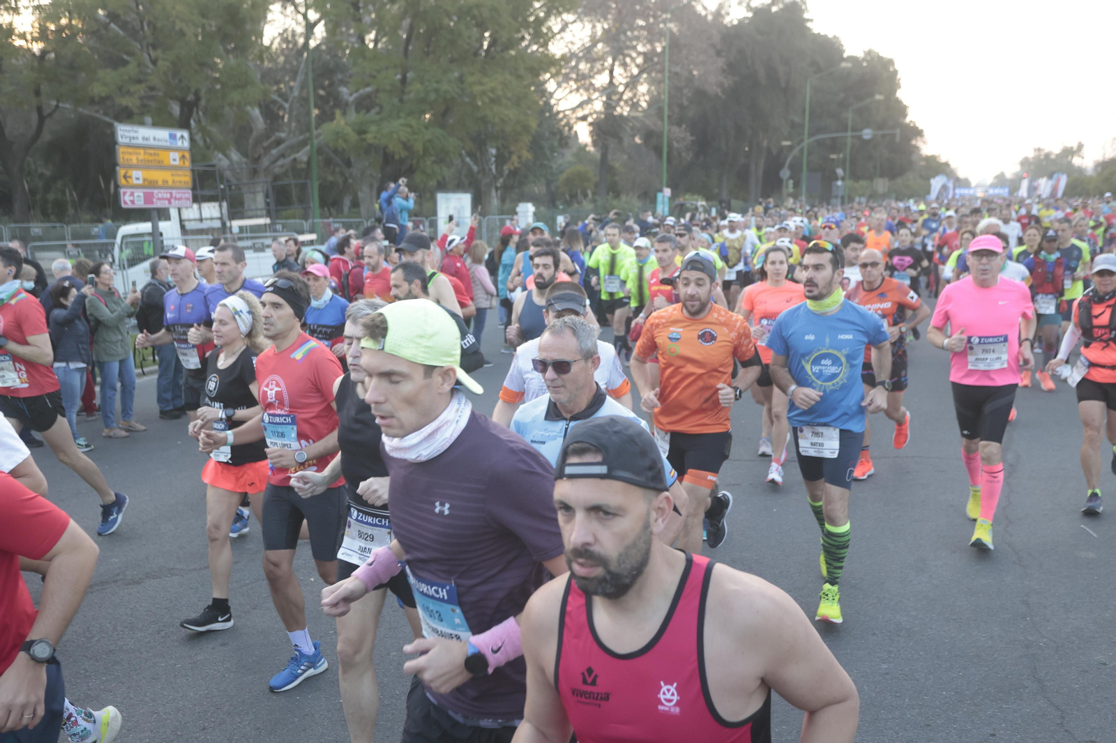 Las imágenes de la Maratón de Sevilla 2022 (4)