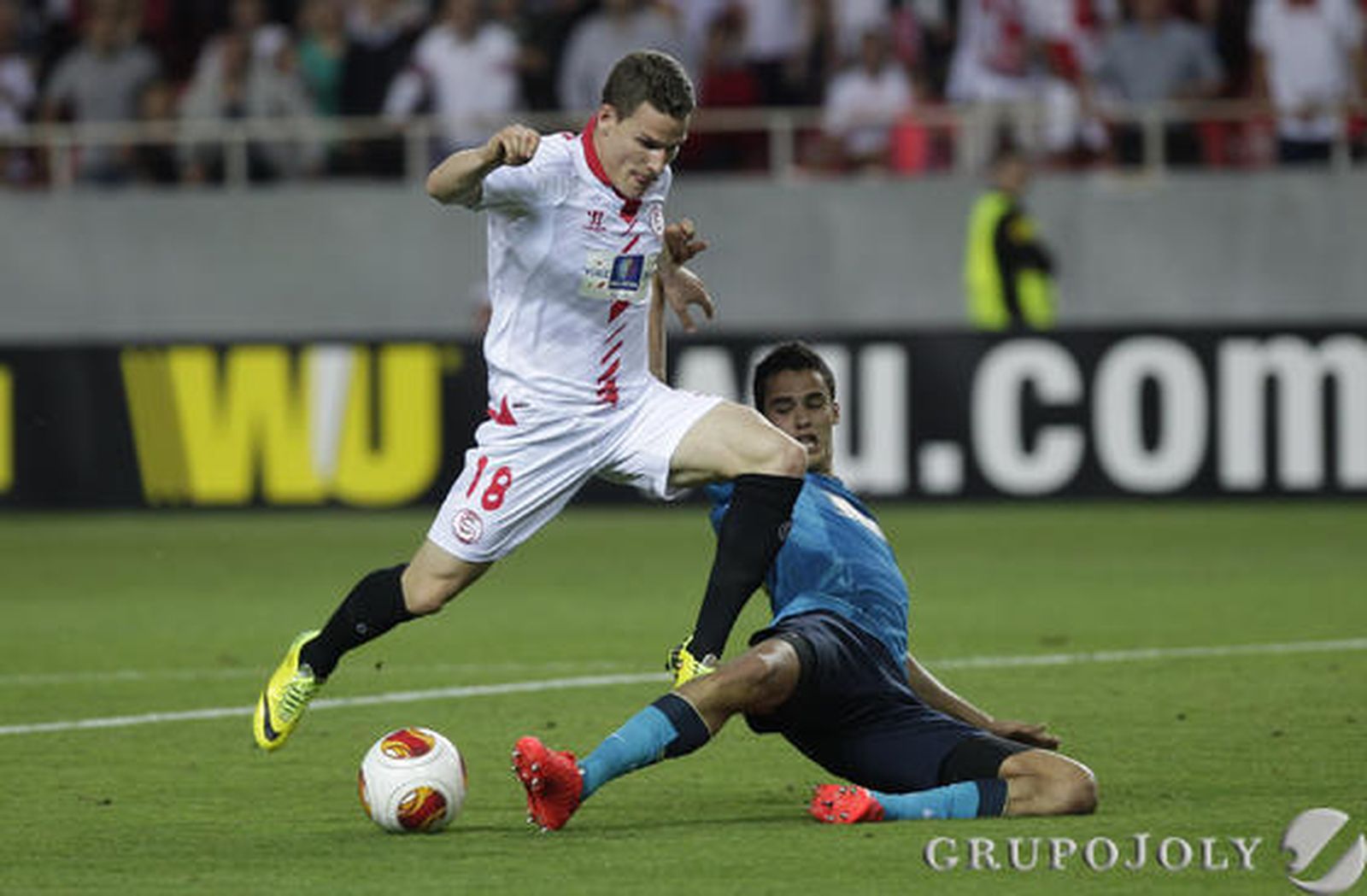 Las imágenes del Sevilla-Oporto