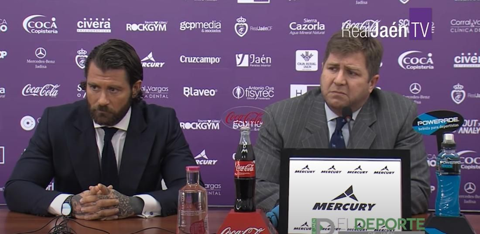 Sergio Hitos y Juan Miguel Hitos en una rueda de prensa del Real Jaén. Sergio Hitos y Juan Miguel Hitos en una rueda de prensa del Real Jaén.