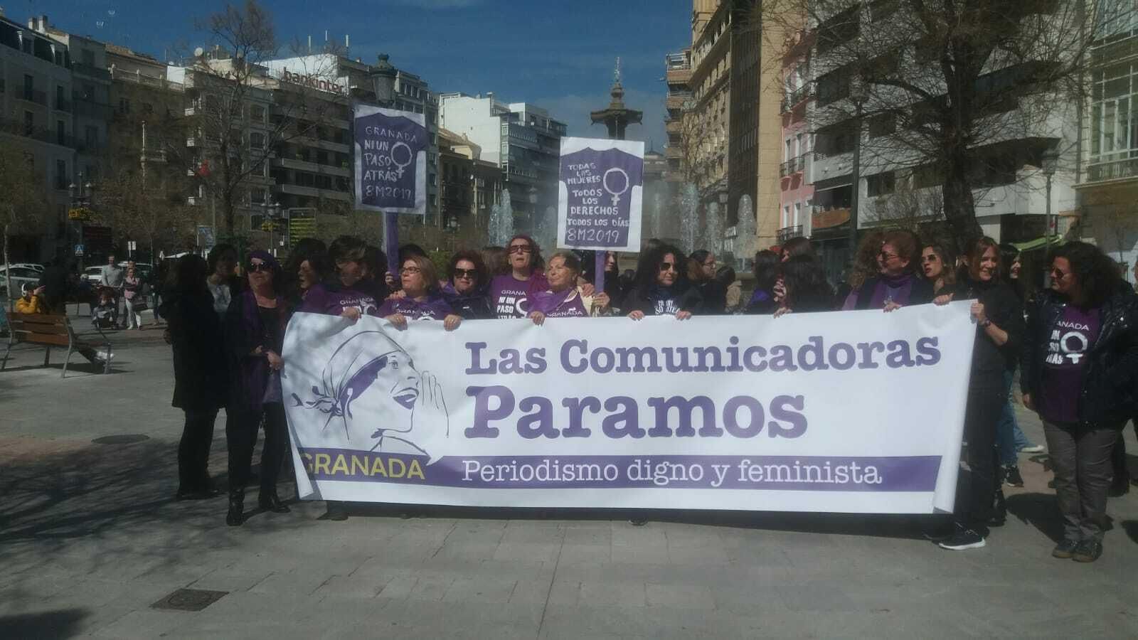 Concentración de las periodistas y comunicadoras de Granada Concentración de las periodistas y comunicadoras de Granada