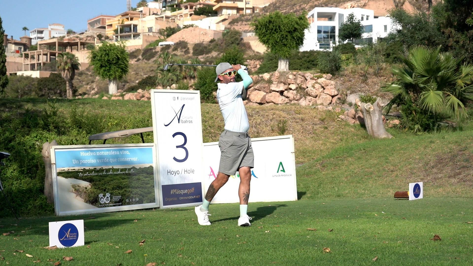 Aleix Vidal después de terminar de realizar un golpe durante una prueba anterior del Circuito Albatros.