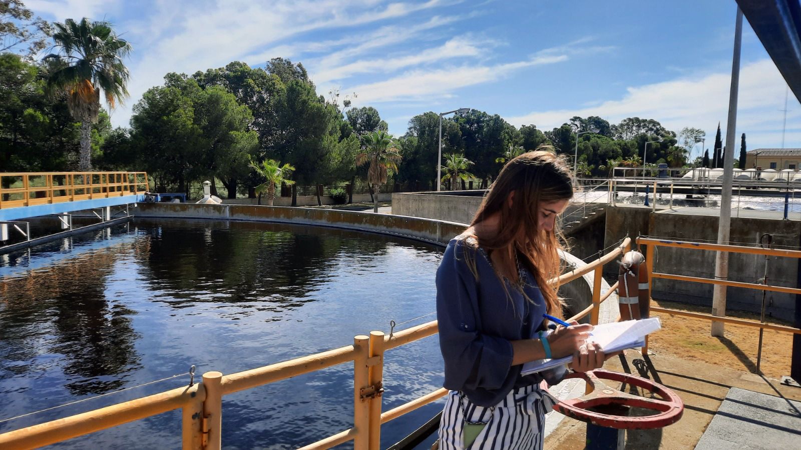 Firmado el contrato para la redacción del proyecto de la nueva EDAR de Los Palacios y Villafranca y Utrera.