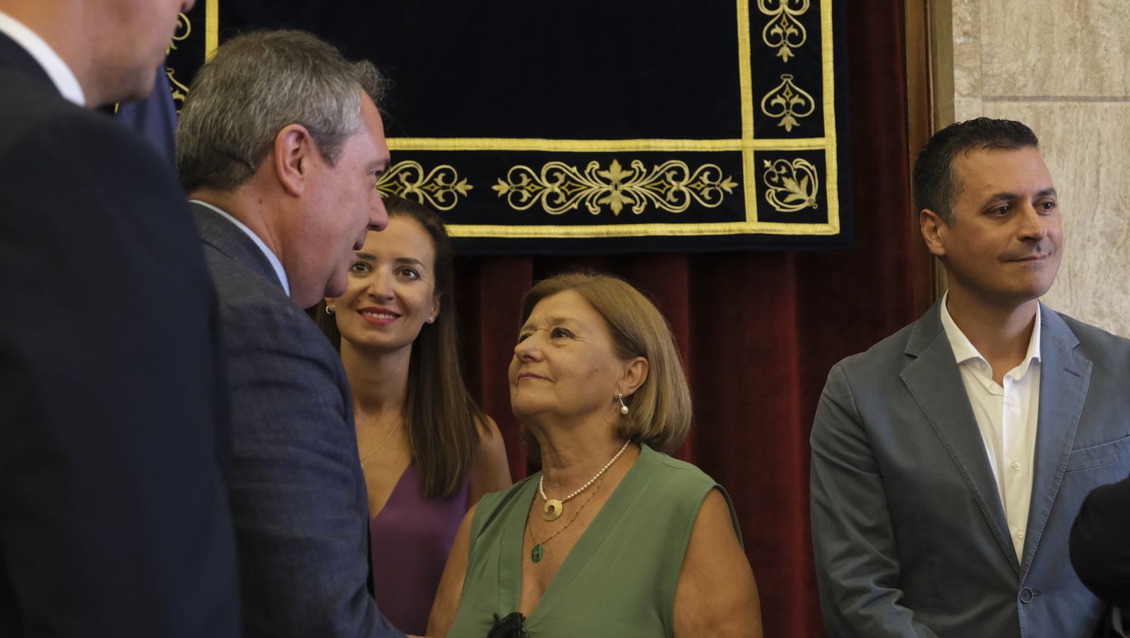 Homenaje póstumo a Hermelindo "Melo" Castro en la Subdelegación del Gobierno