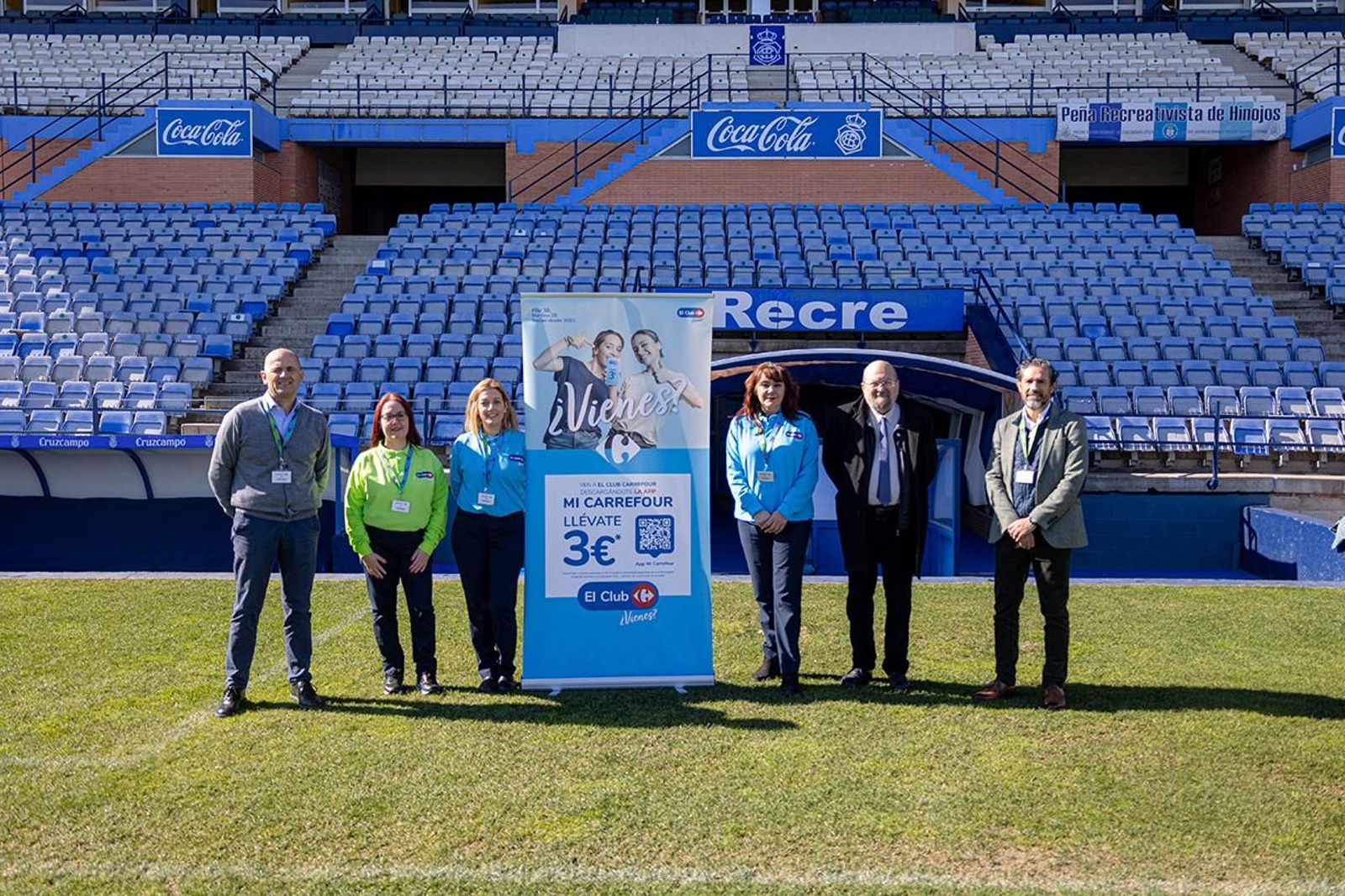Acuerdo de patrocinio entre el Recre y El Club Carrefour.
