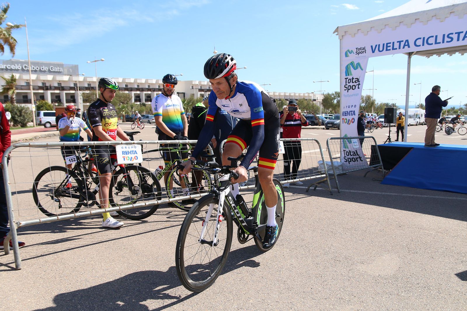 Fotogalería de la VI Vuelta Ciclista a Almería
