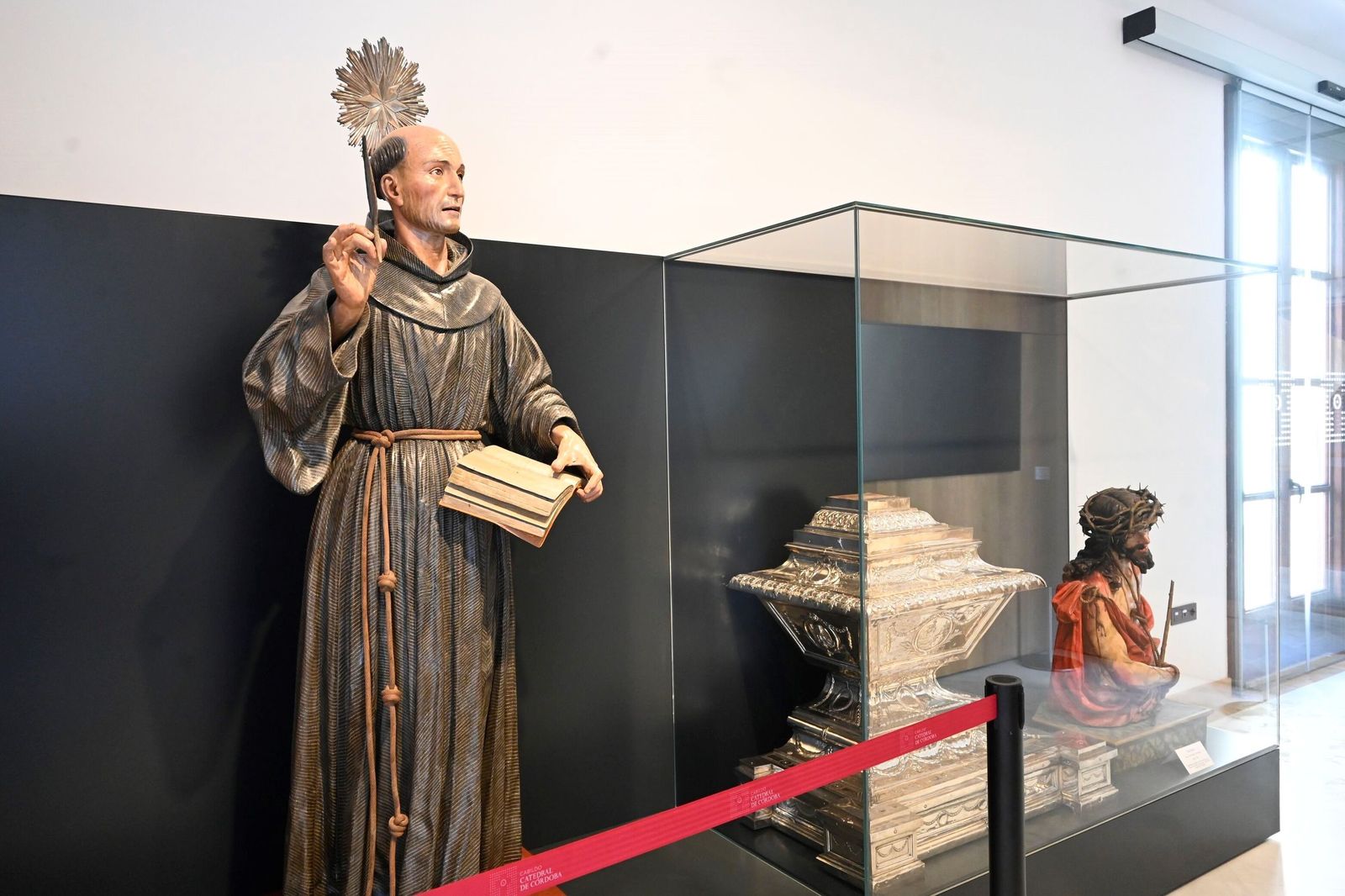 Un paseo por el nuevo Centro de Interpretación y Recepción de la Mezquita de Córdoba, en imágenes