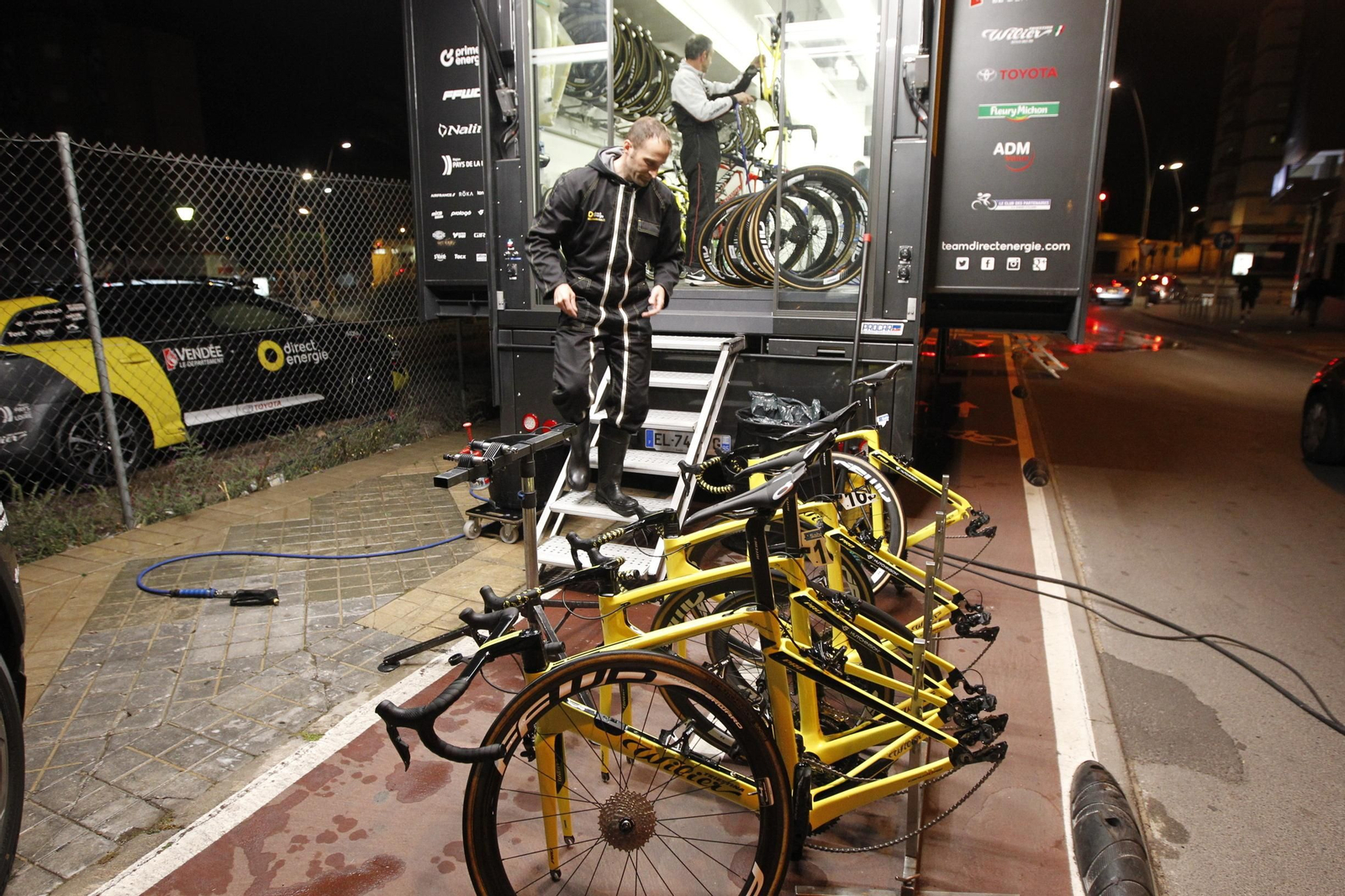 Fotogalería de la previa de la Clásica de Almería