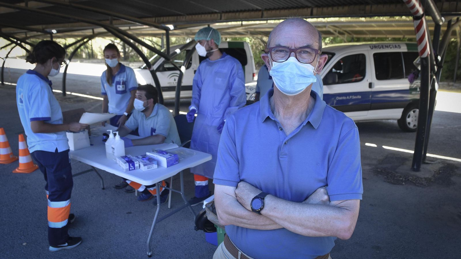 El epidemiólogo Eduardo Briones en el distrito sanitario Sevilla.