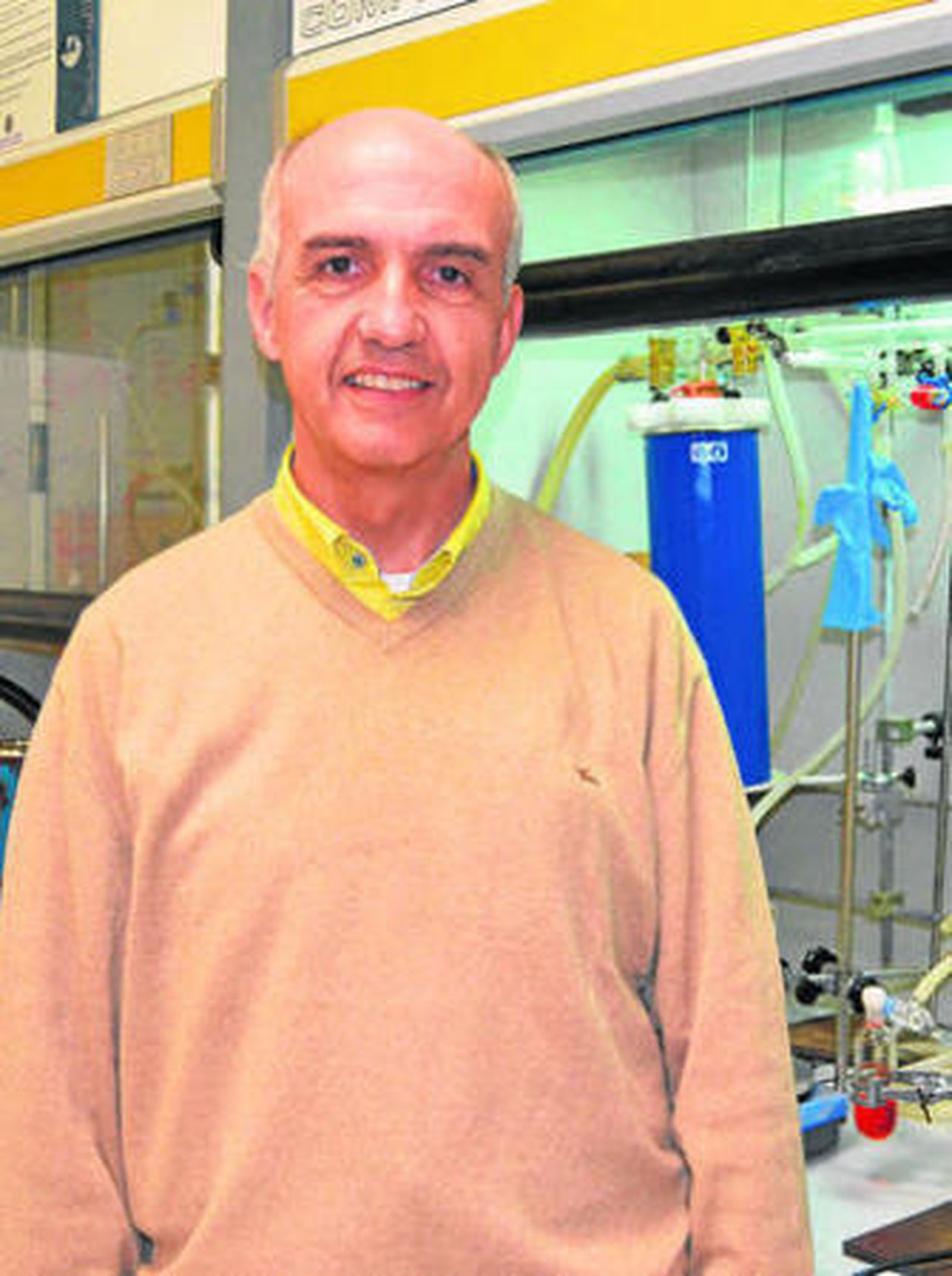 El catedrático de Química Orgánica, Fernando López.