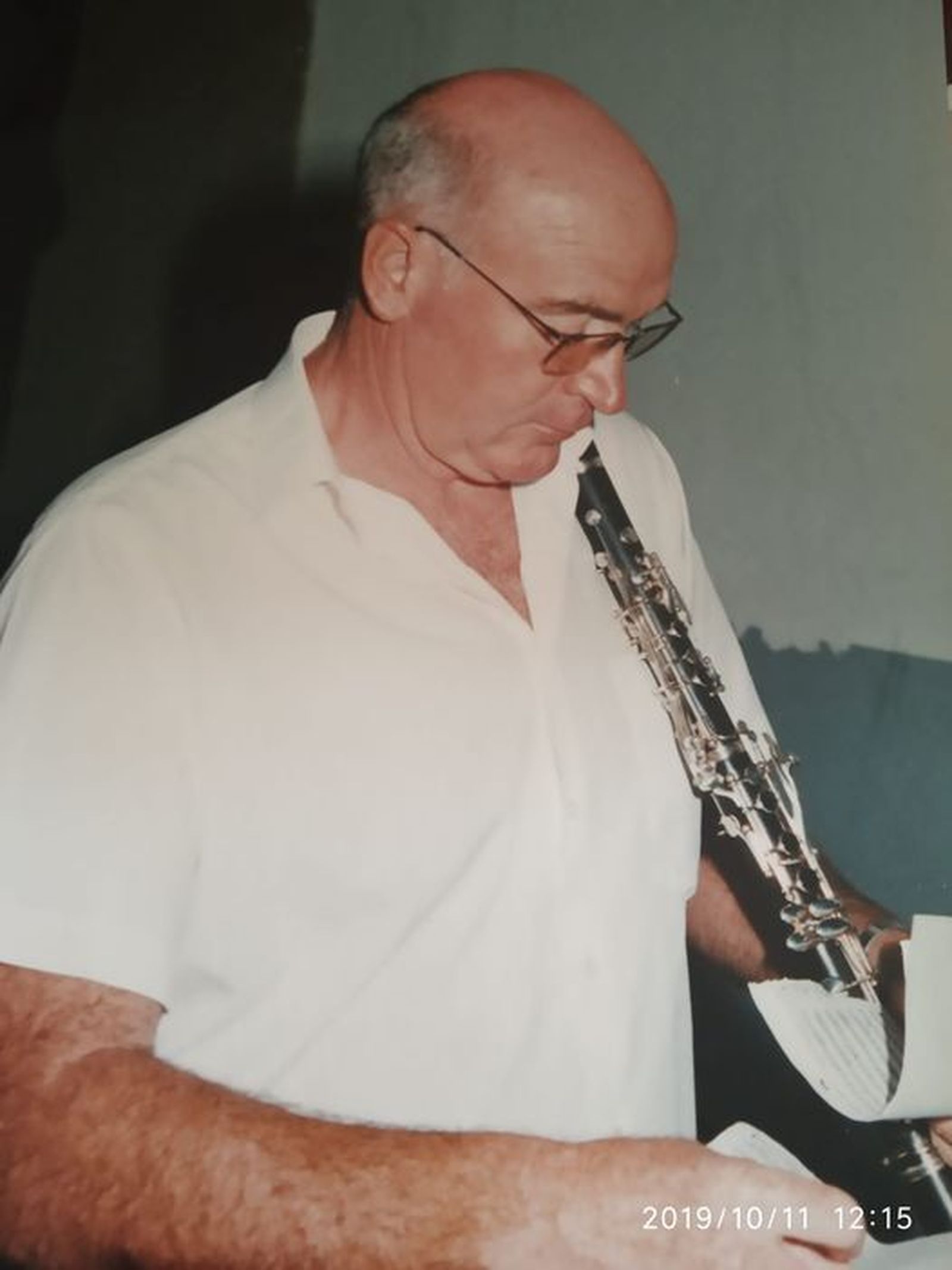 José Vicente Micó Álvarez ha desarrollado un meritorio trabajo como componente de la Banda Sinfónica Municipal de Sevilla.