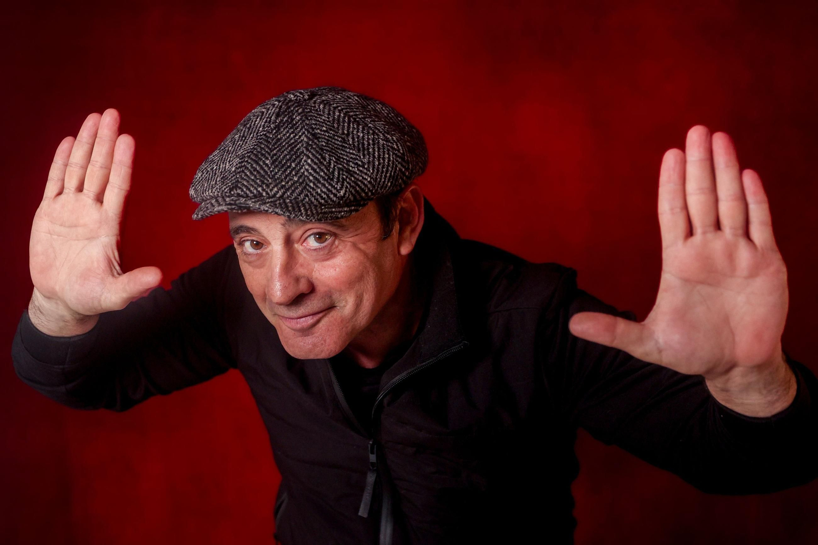 El cantante Toni Zenet será el primer invitado de los Especiales Manuel de Falla.