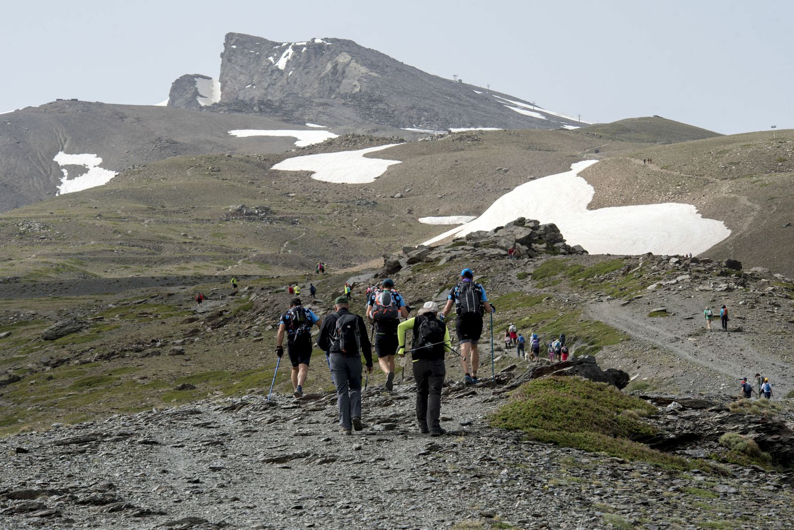 Montañeros en la Sierra.