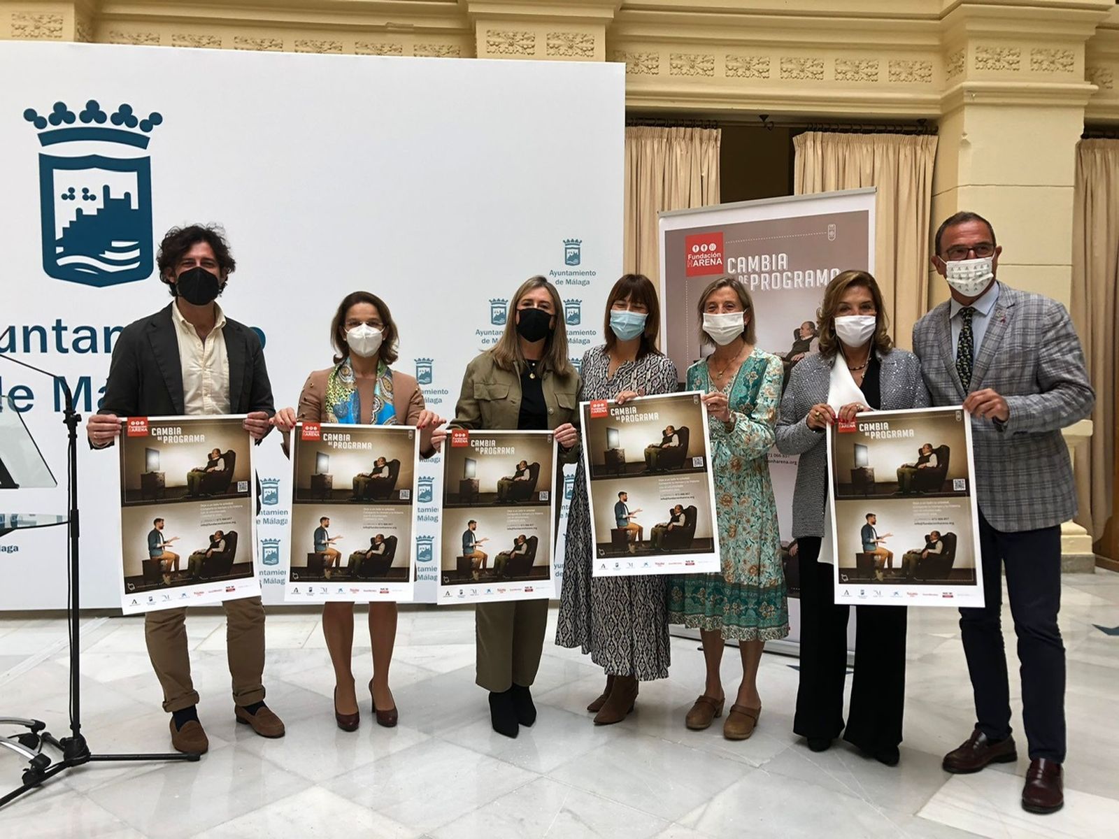Presentación de la campaña para impulsar el voluntariado y combatir la soledad de las personas mayores en Málaga.