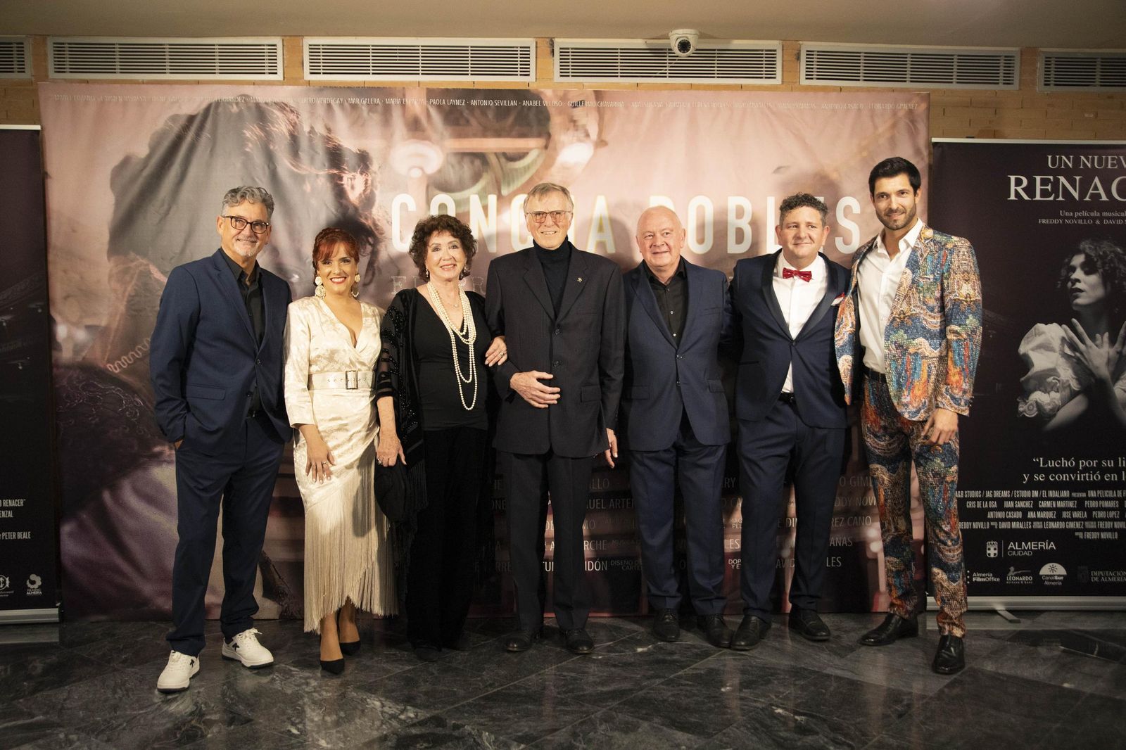 El estreno en Almería del largometraje documental "Concha Robles", en imágenes