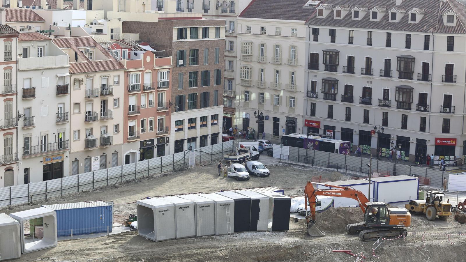 Grandes piezas del nuevo colector.