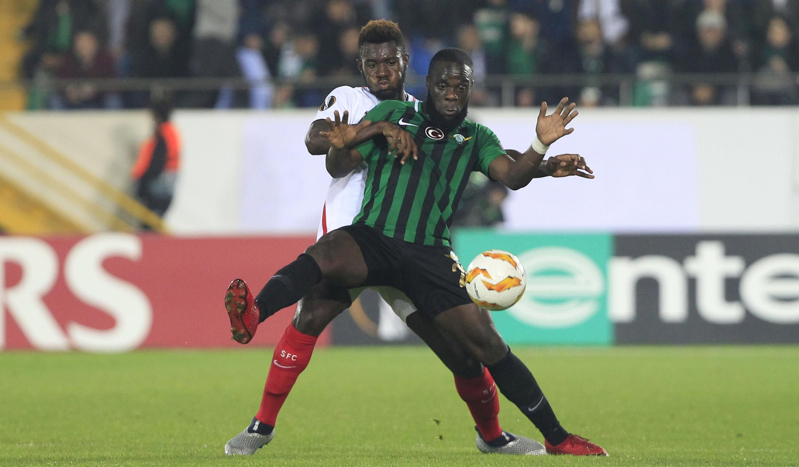 Las imágenes del Akhisar-Sevilla