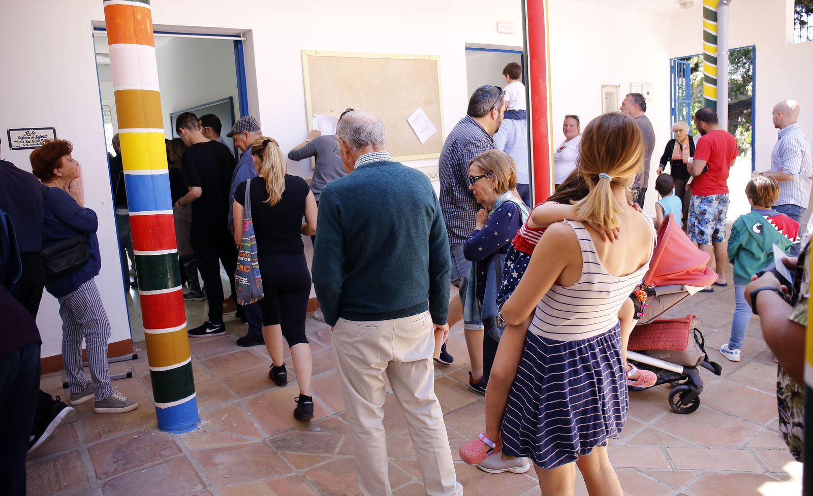 Las fotos de las votaciones para las elecciones generales en Málaga