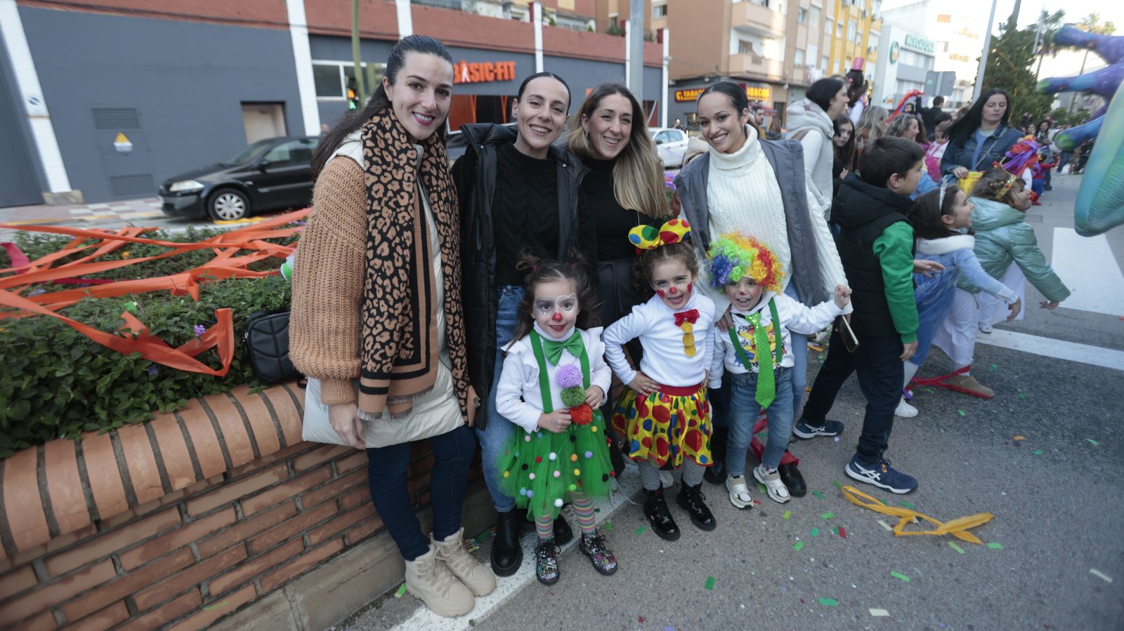 Búscate en las fotos de la cabalgata del Carnaval de Algeciras