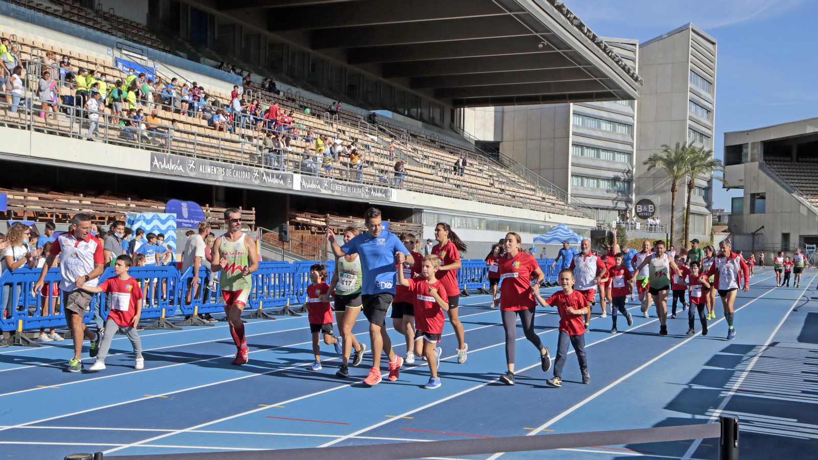 Imágenes de la XLI Carrera Popular 'Ciudad de Jerez'