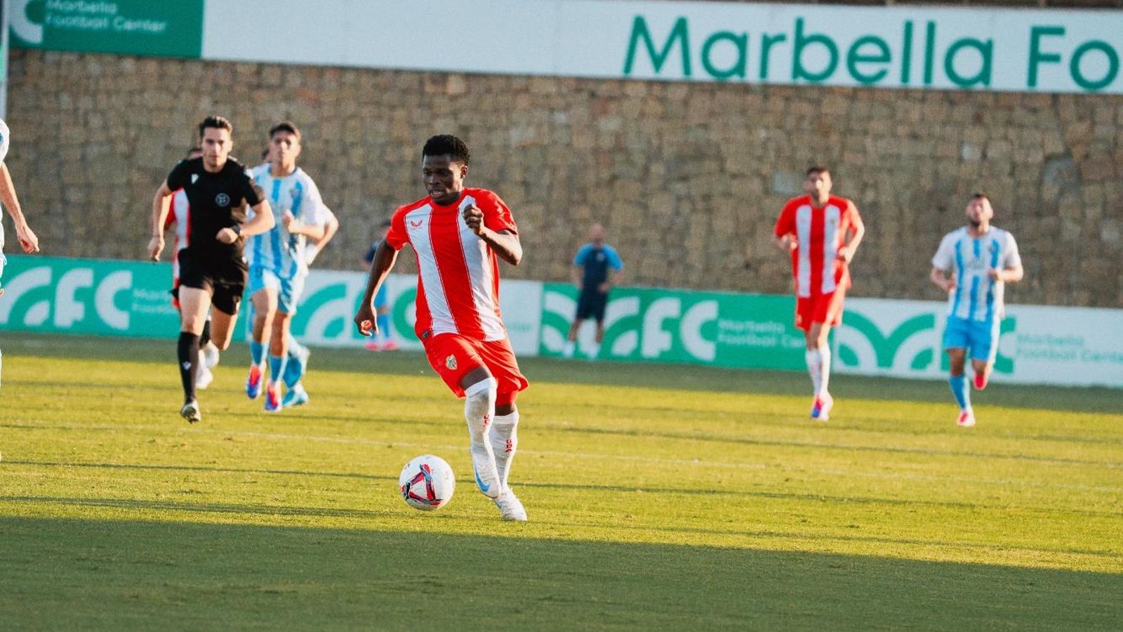 Ramazani tuvo un papel protagonista jugando mucho por dentro.