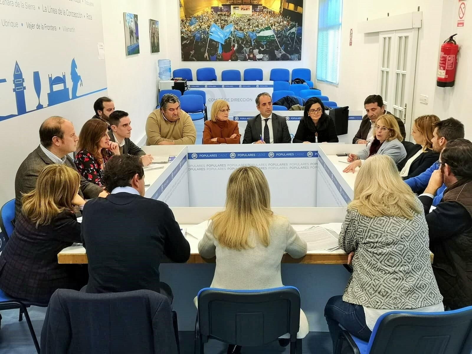 Una reunión mantenida por los populares jerezanos.