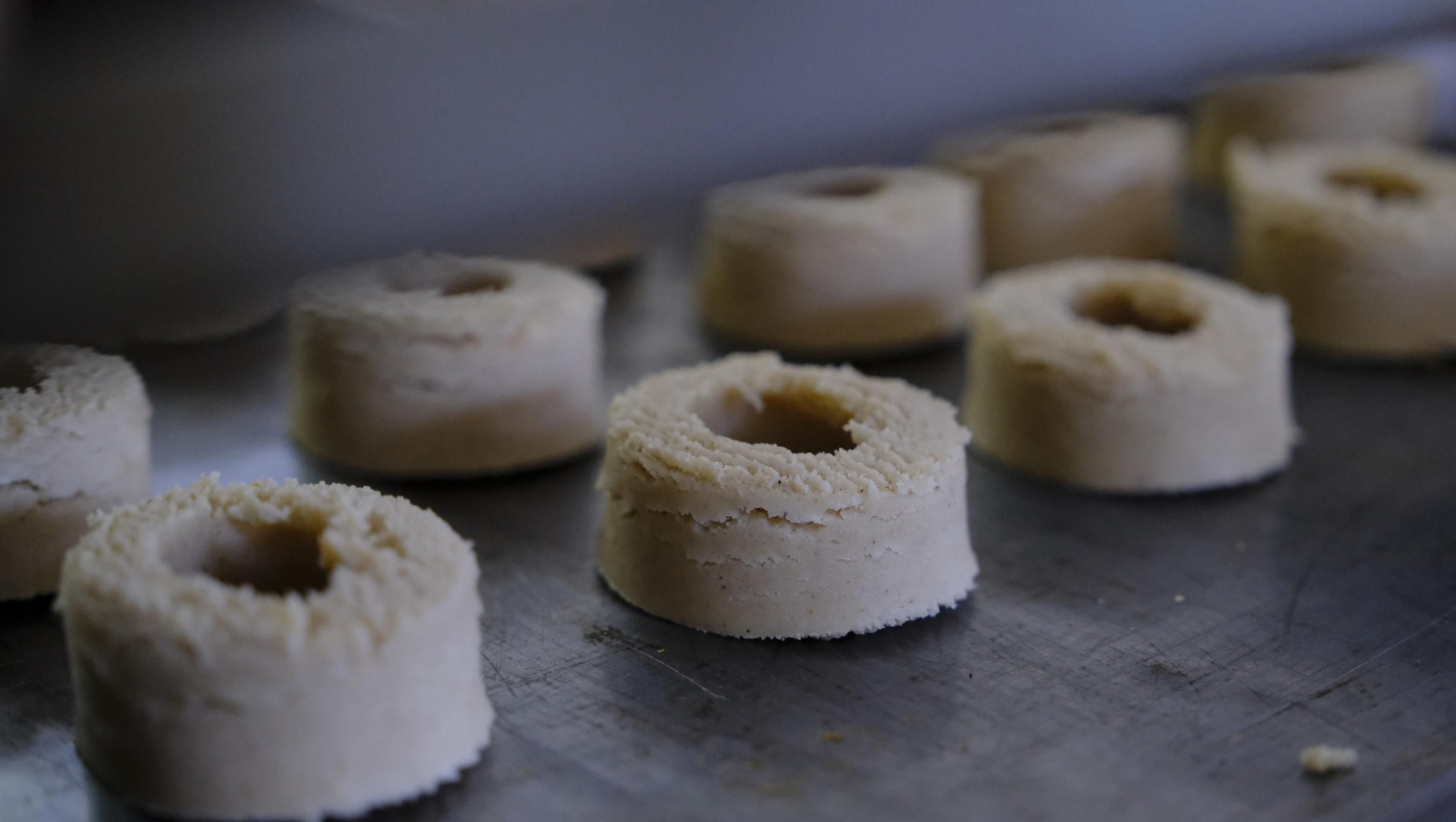 Imágenes de los mantecados de Fondón, tradición centenaria navideña