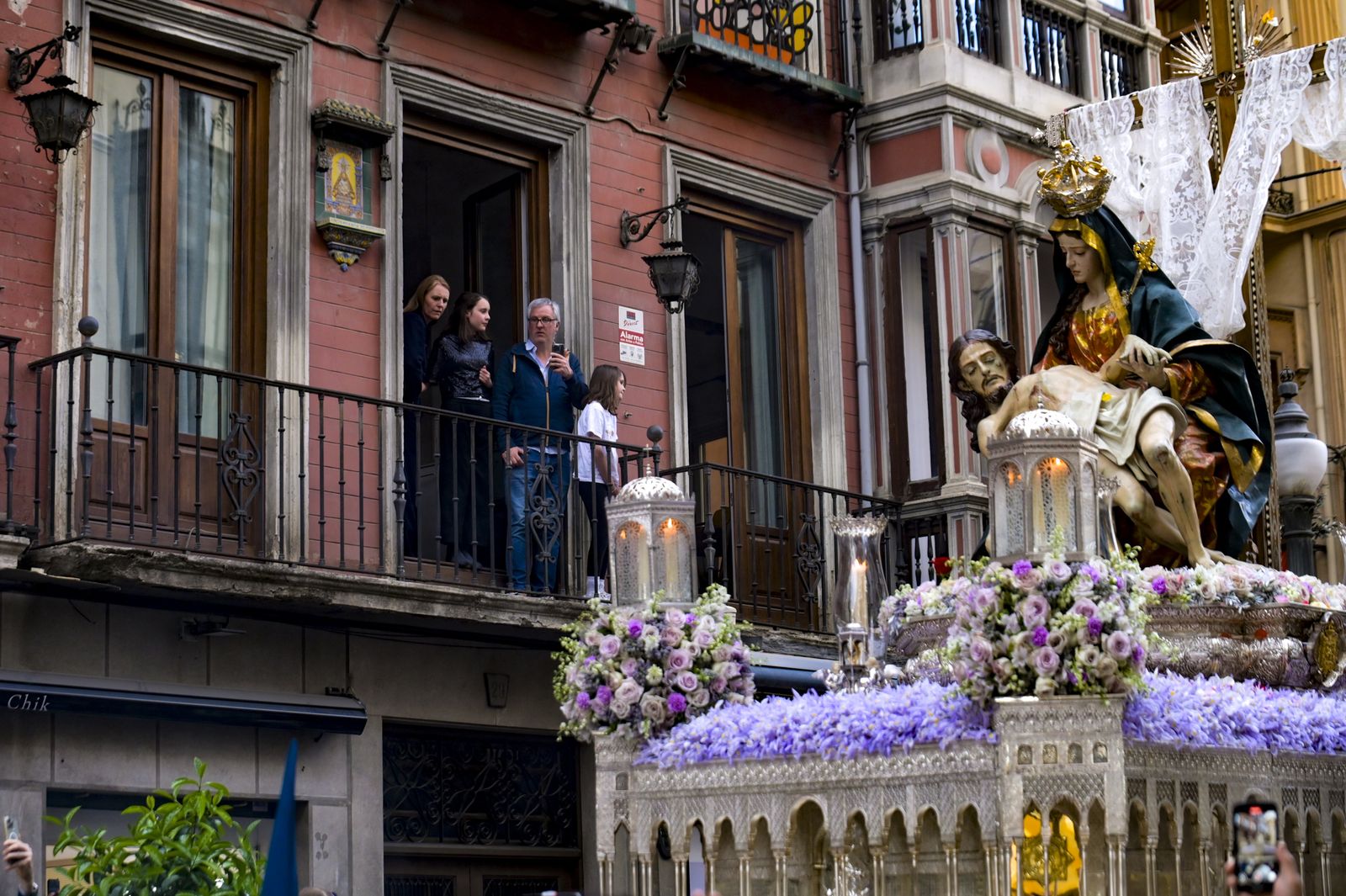 Las mejores imágenes del Sábado Santo de Granada