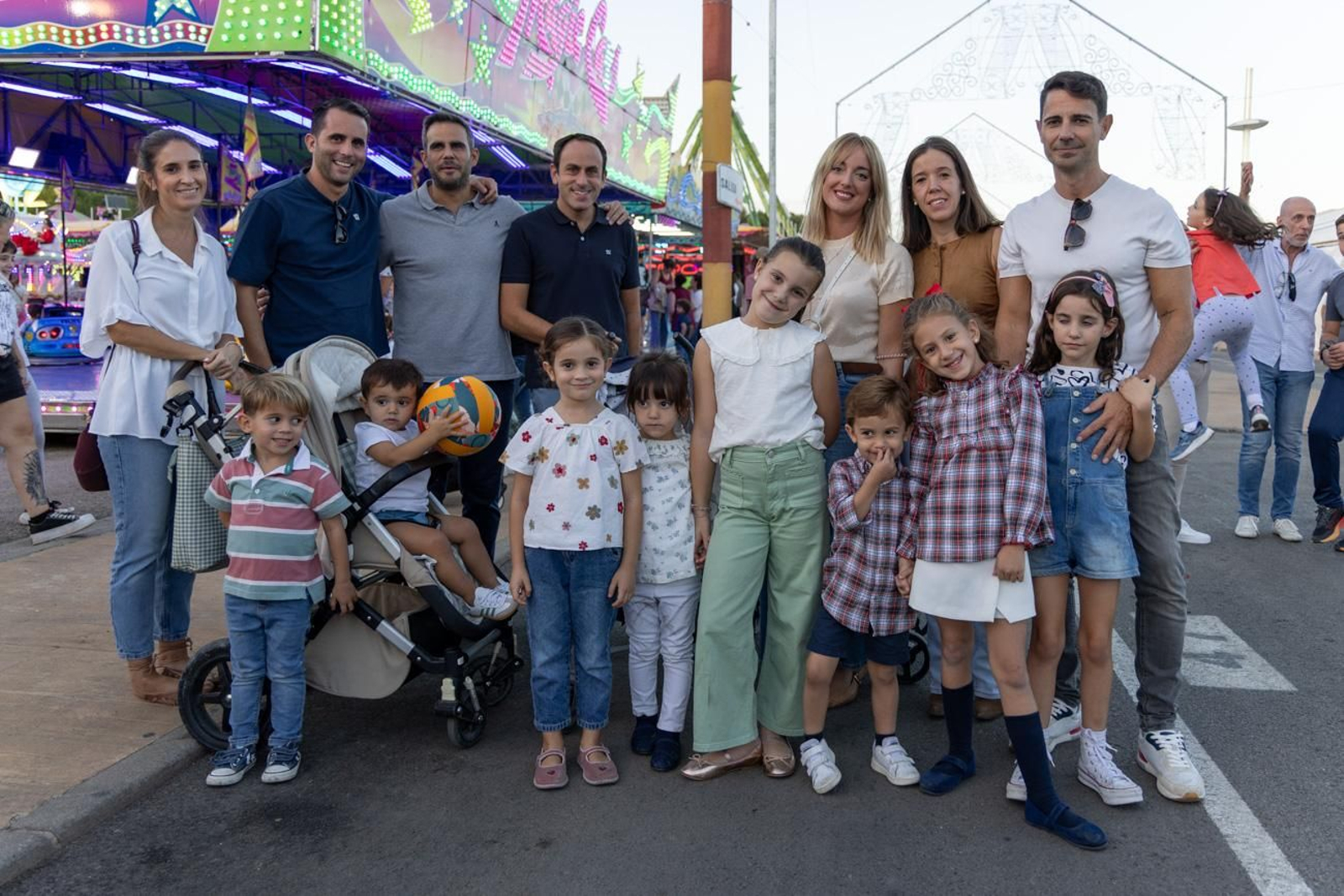 Cientos de jiennenses acudieron a su cita con los "cacharricos"