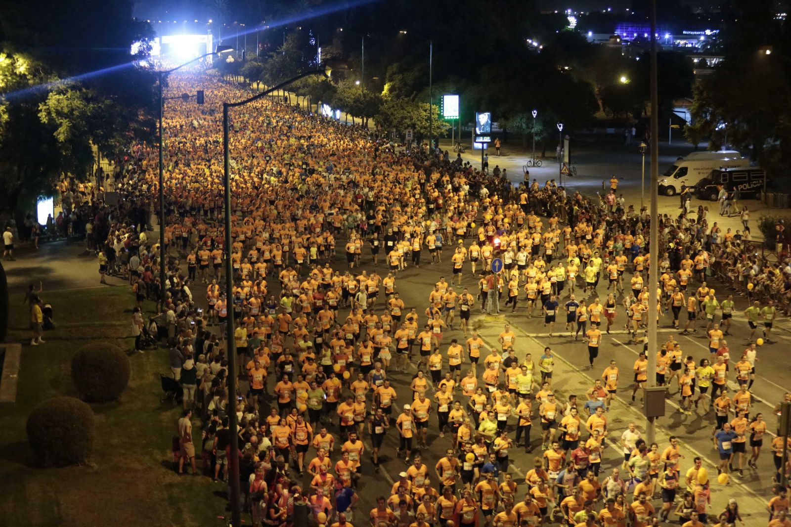 Una imagen de la anterior edición de la Carrera Nocturna del Guadalquivir.