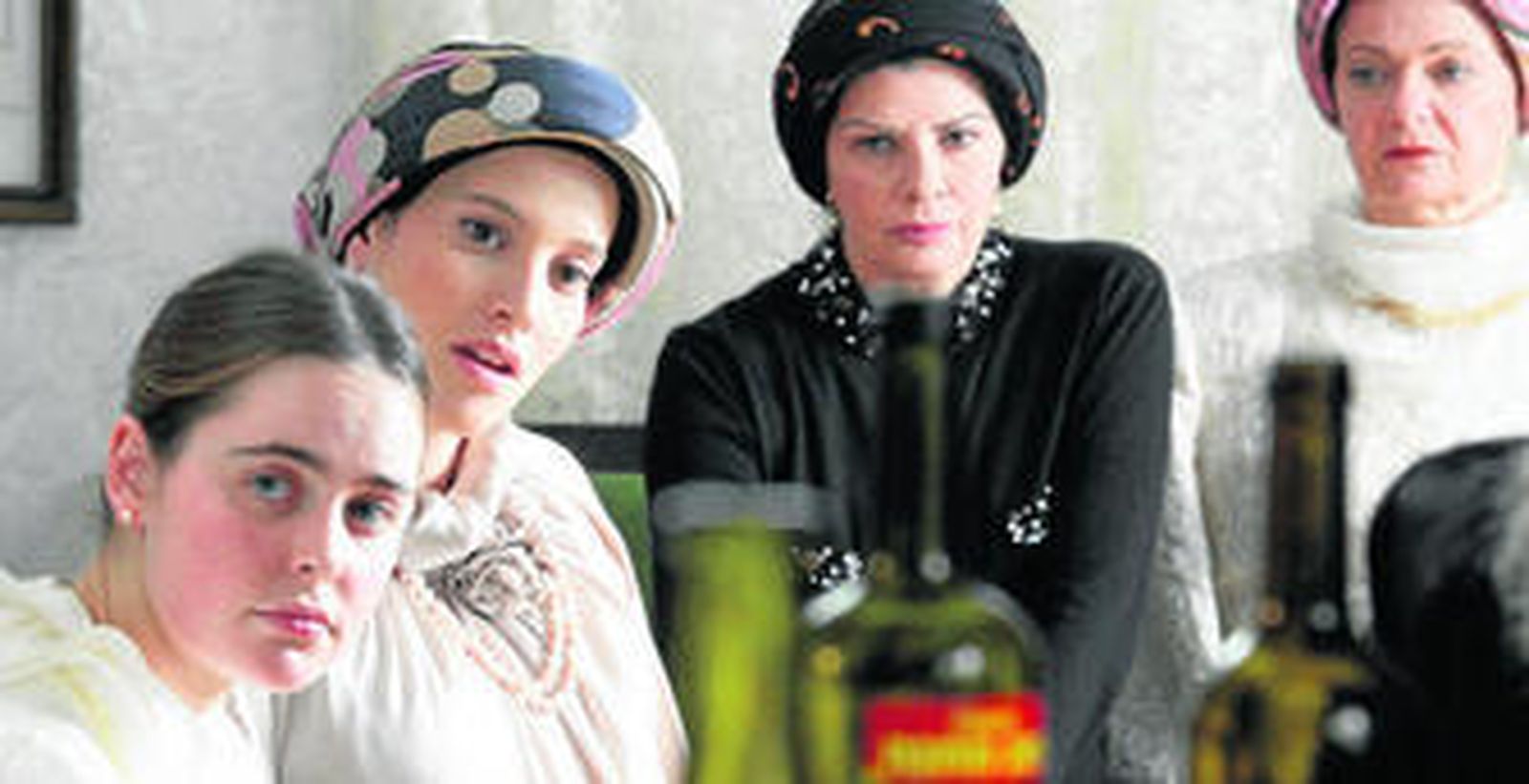 'Llenar el vacío' retrata las inquietudes de una joven y el universo de las mujeres de una familia jasídica israelí.