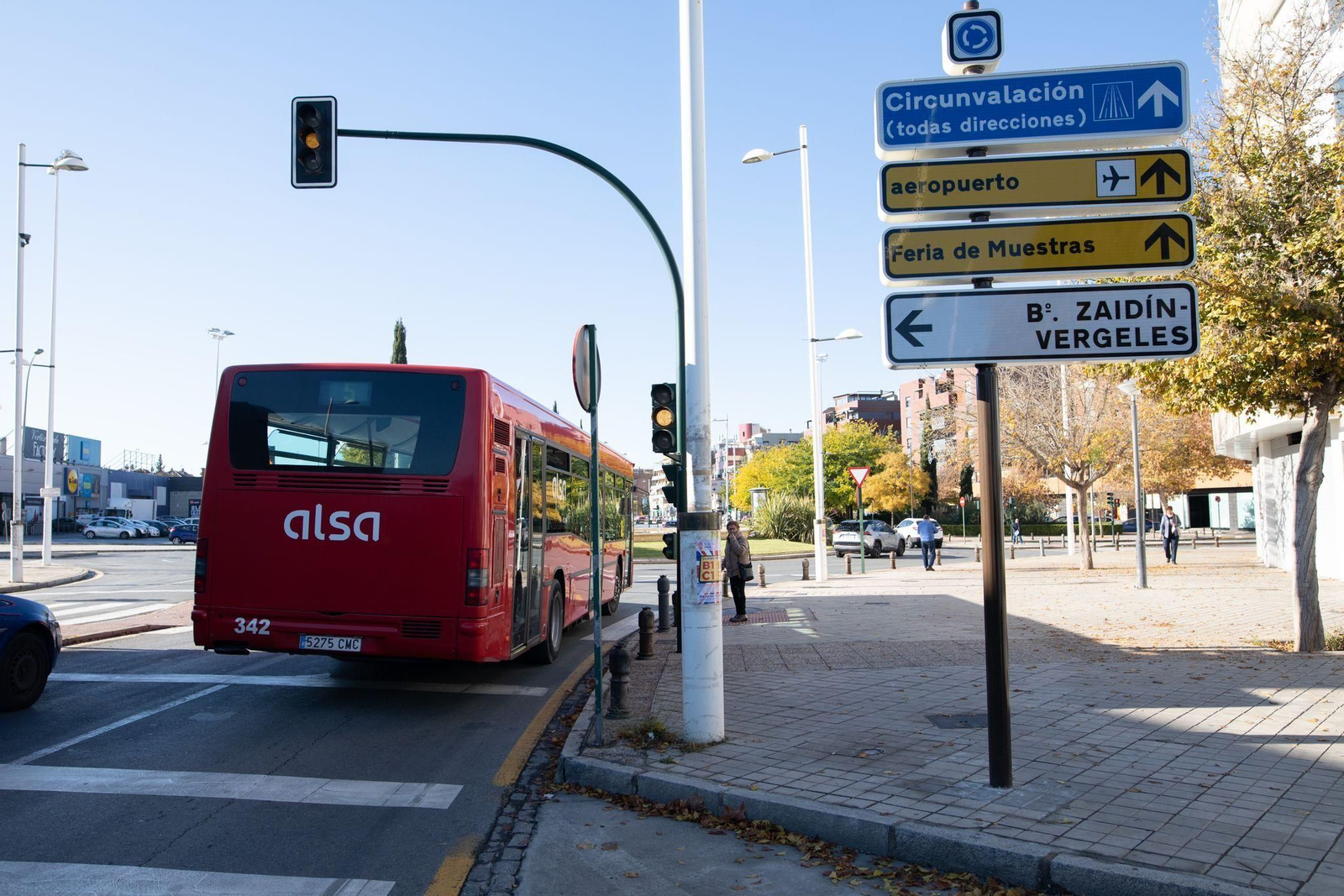 La ampliación de la línea 21 de autobús dará servicio a los vecinos de la zona Fórum en Granada