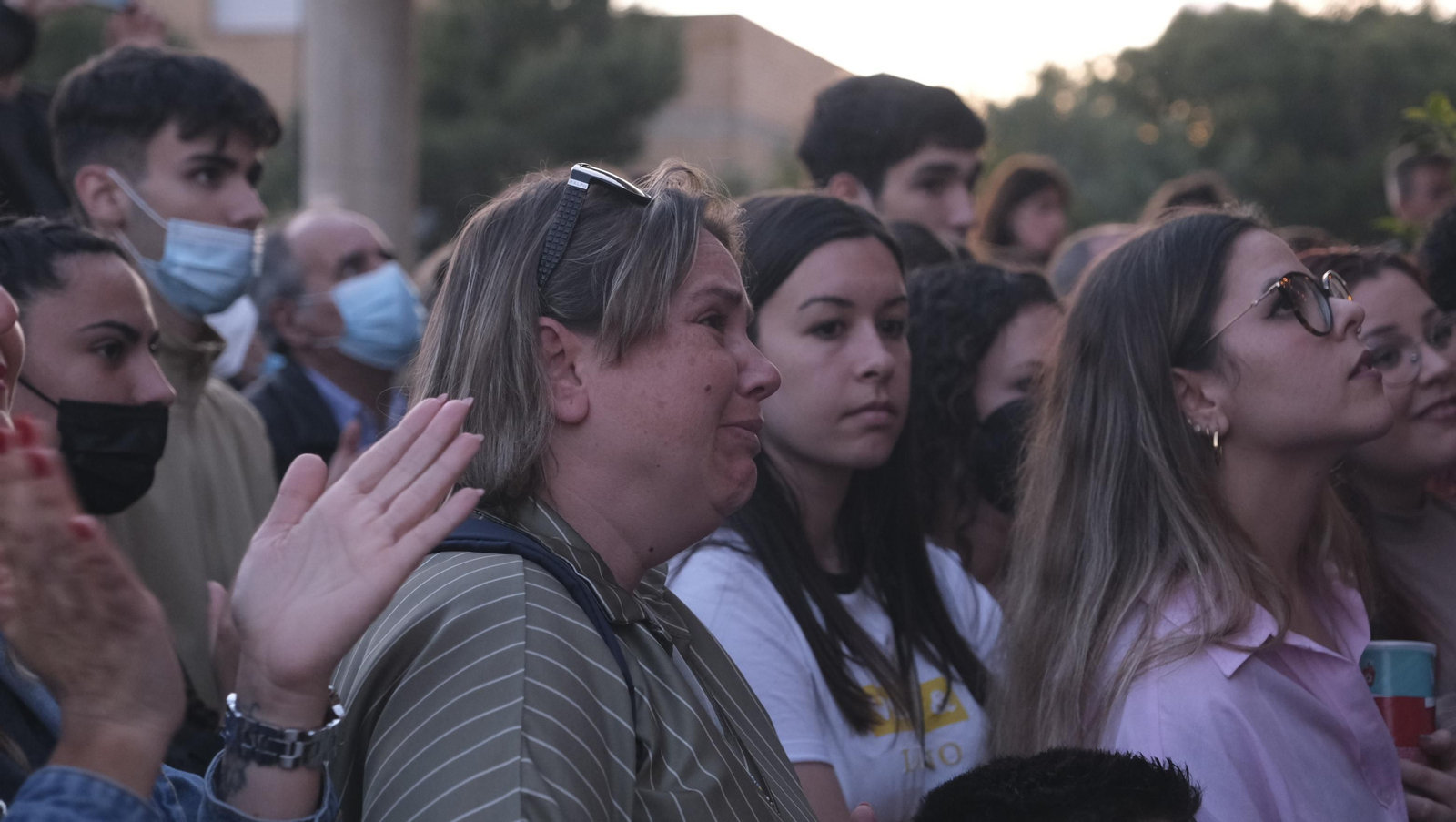 Fotogalería de la procesión de Unidad por el Barrio de Piedras Redondas. Almería