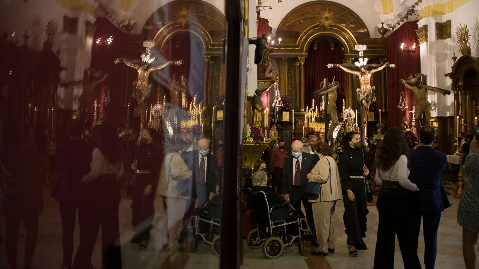 Viernes Santo en pandemia: Montserrat, en imágenes